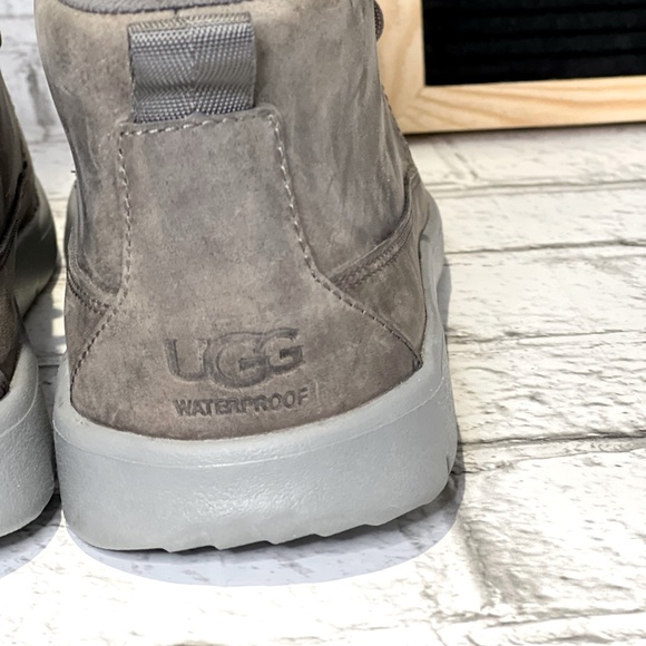 UGG🆒 Chukka boots US men’s 6/ women’s 8 - Picture 3 of 12